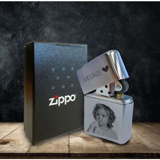 Zippo - Motiv: Dein Bild mit Wunschnamen | Zippo