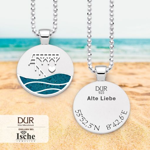 Anhänger "Alte Liebe" mit blauem Strandsand & Koordinaten  | Schmuck